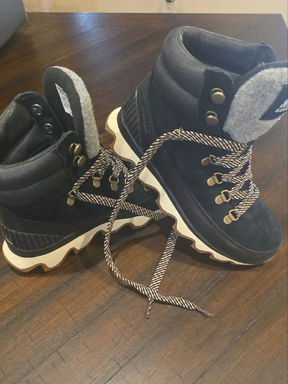 Sorel nwt kinetic